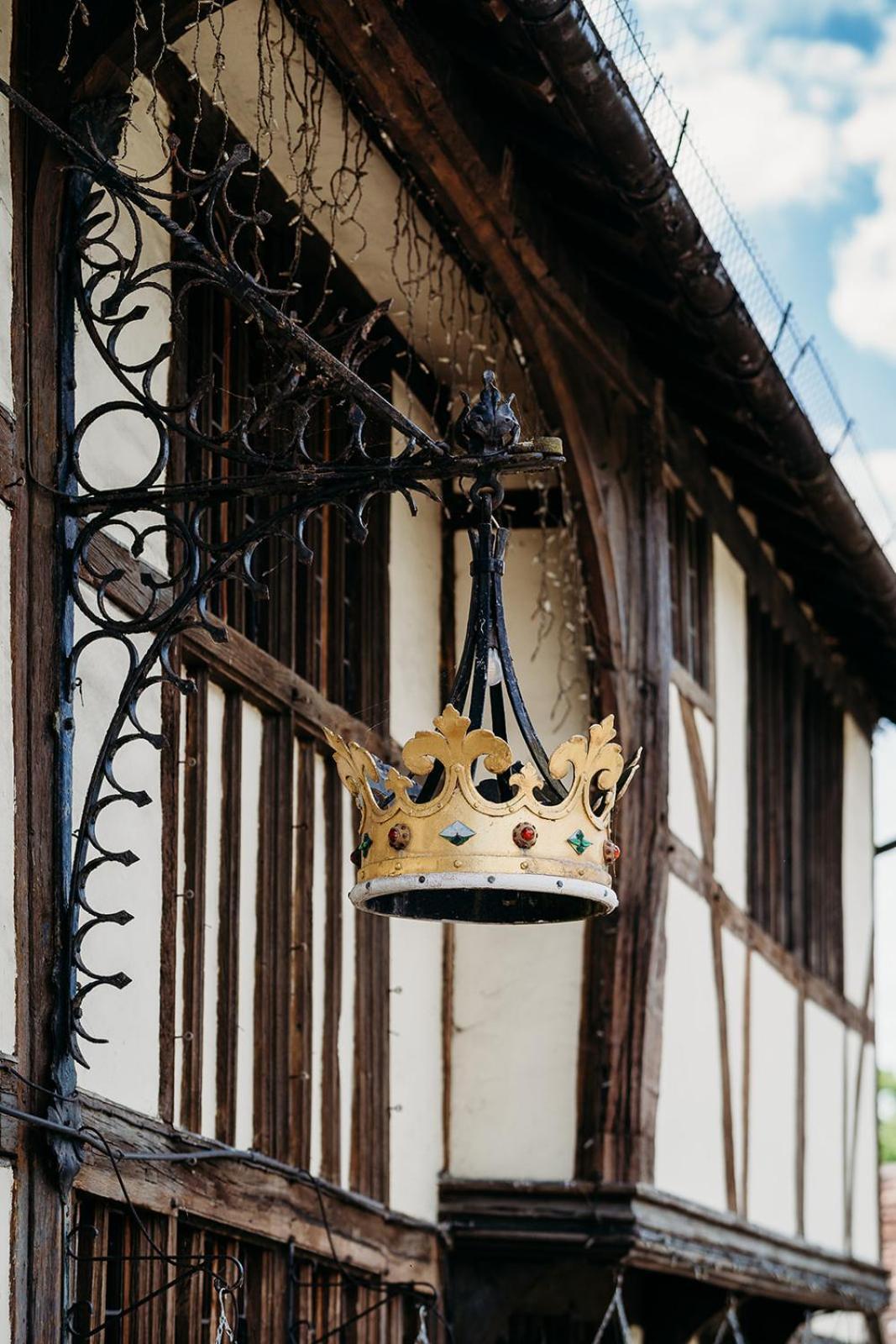 The Crown Inn Chiddingfold Dış mekan fotoğraf