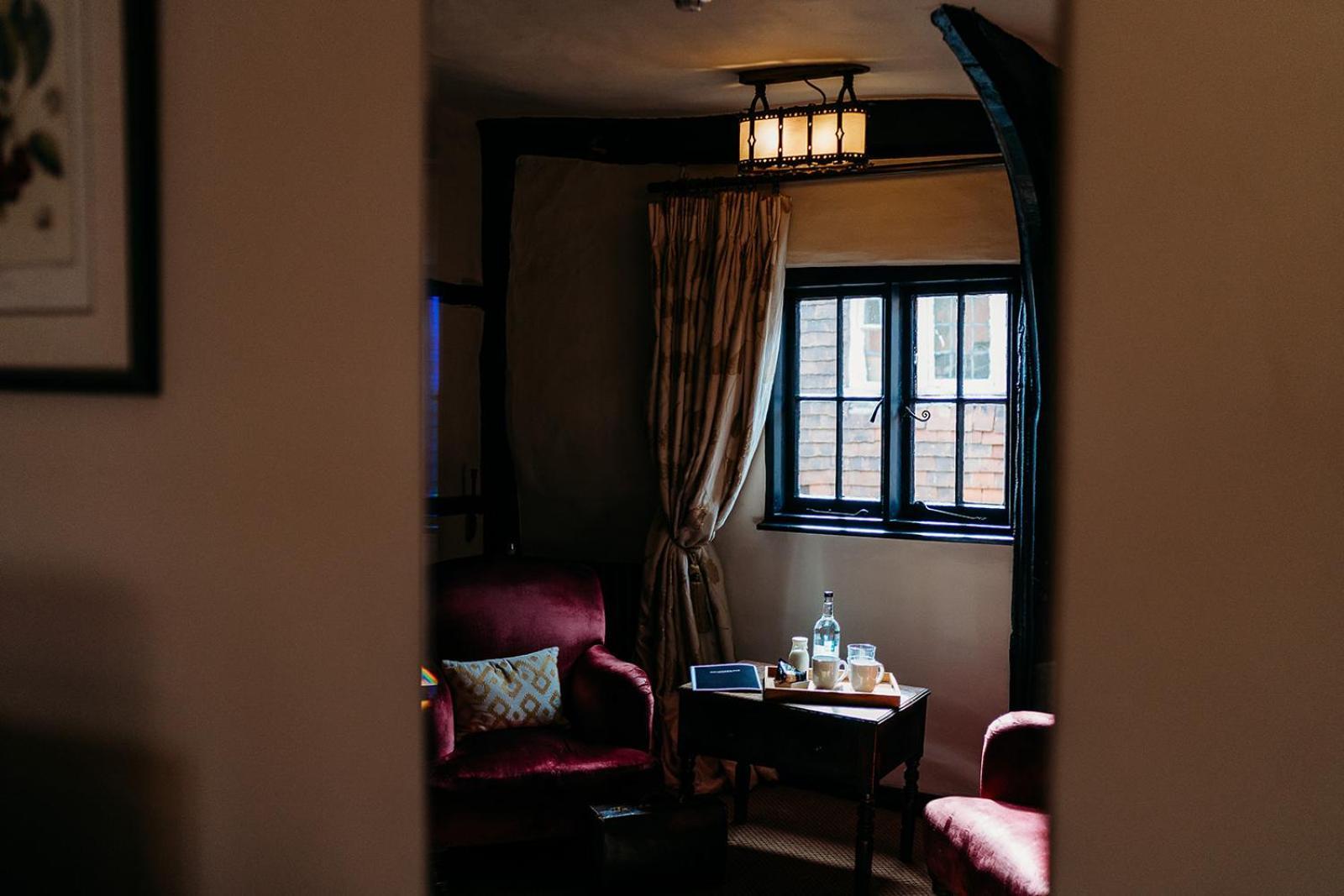 The Crown Inn Chiddingfold Dış mekan fotoğraf