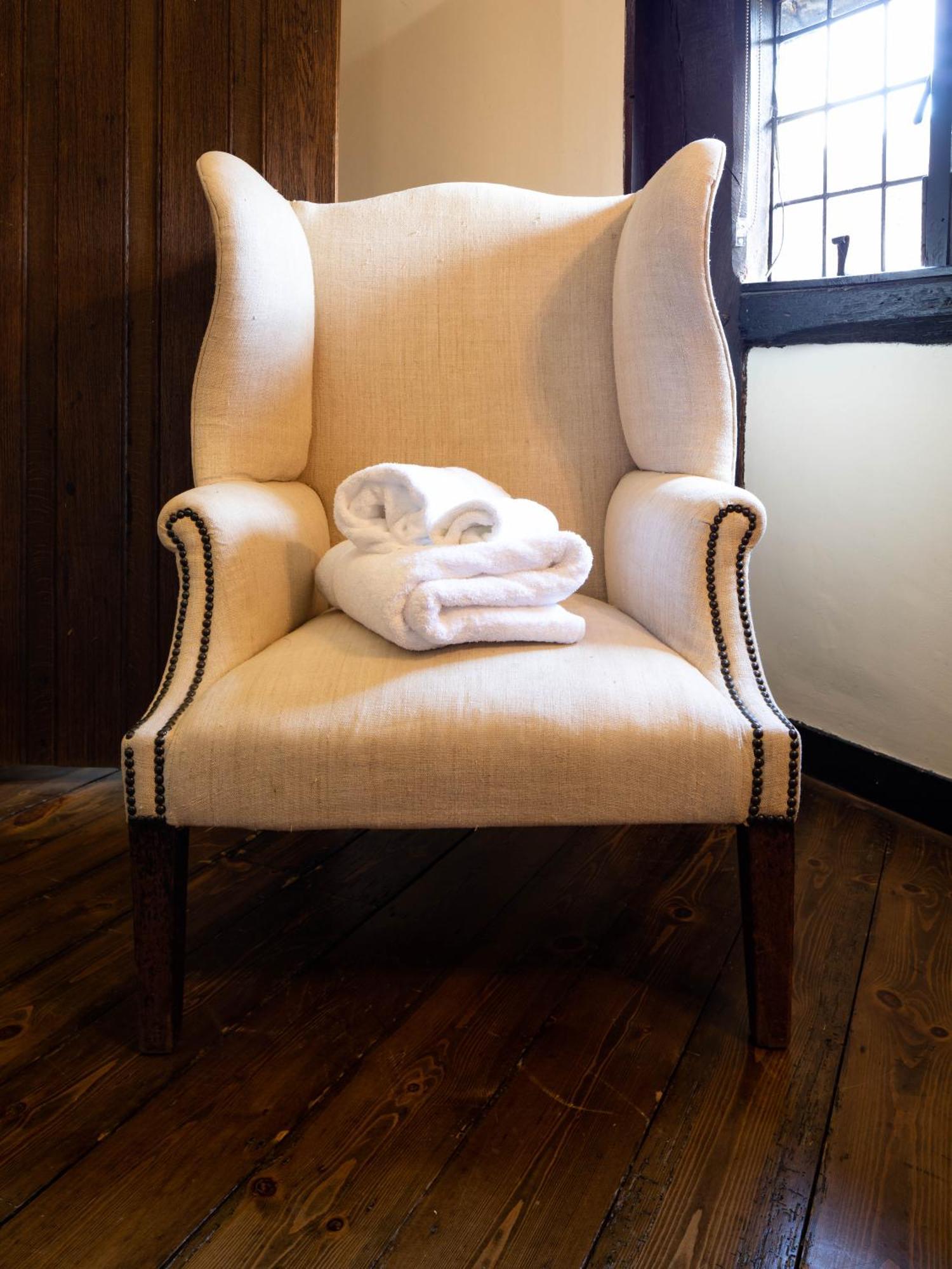 The Crown Inn Chiddingfold Dış mekan fotoğraf