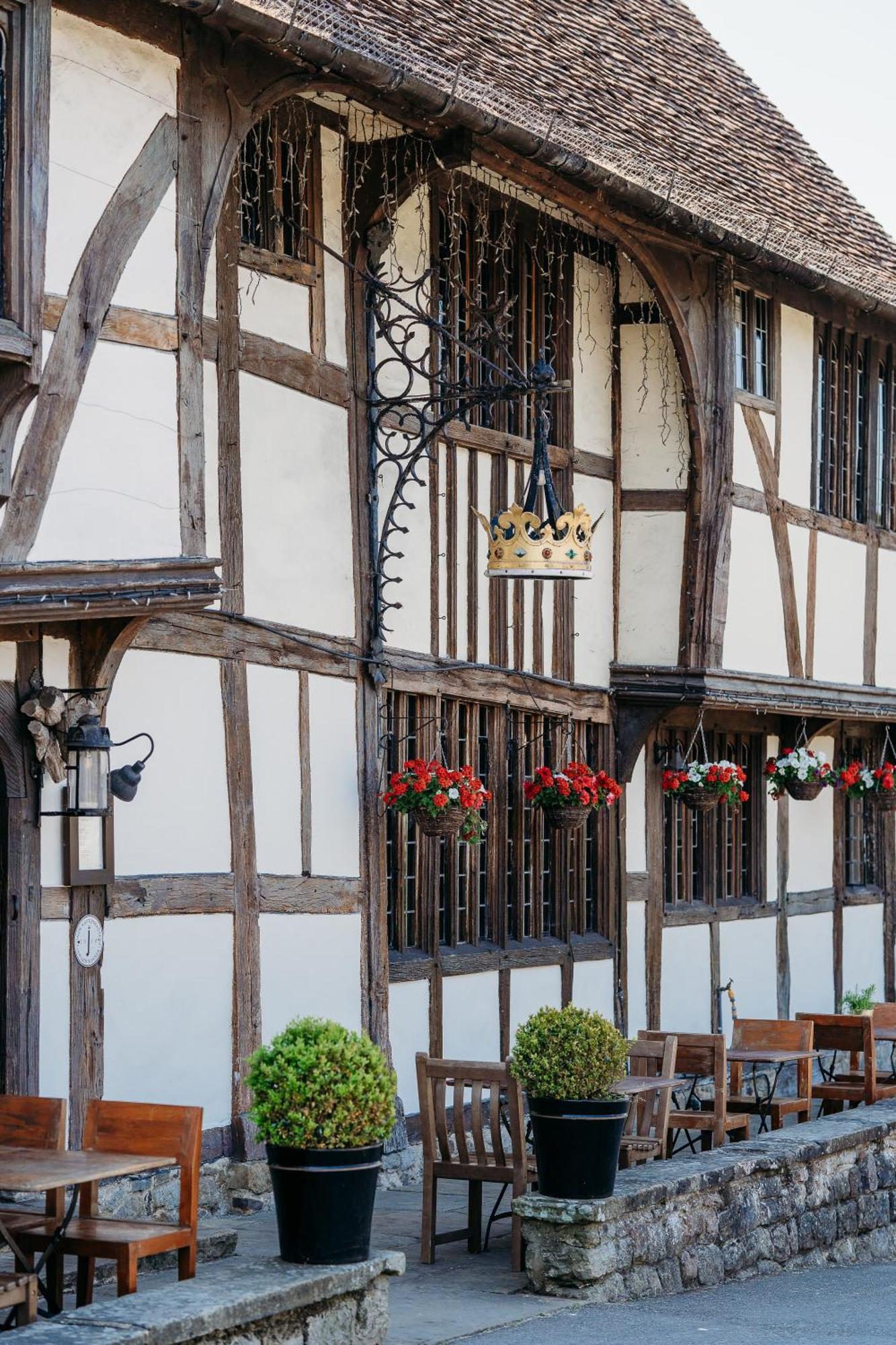 The Crown Inn Chiddingfold Dış mekan fotoğraf